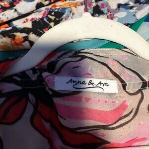 Anna & Ava Red and Gray Wrap